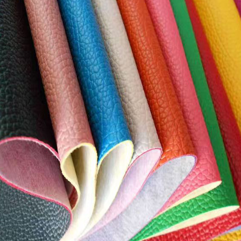 Come viene prodotta la pelle artificiale?